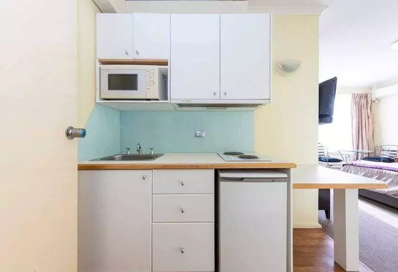 Knightsbridge Apartments