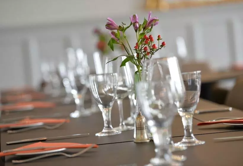 New Park Manor Hotel A Luxury Family