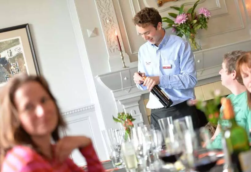 New Park Manor Hotel A Luxury Family