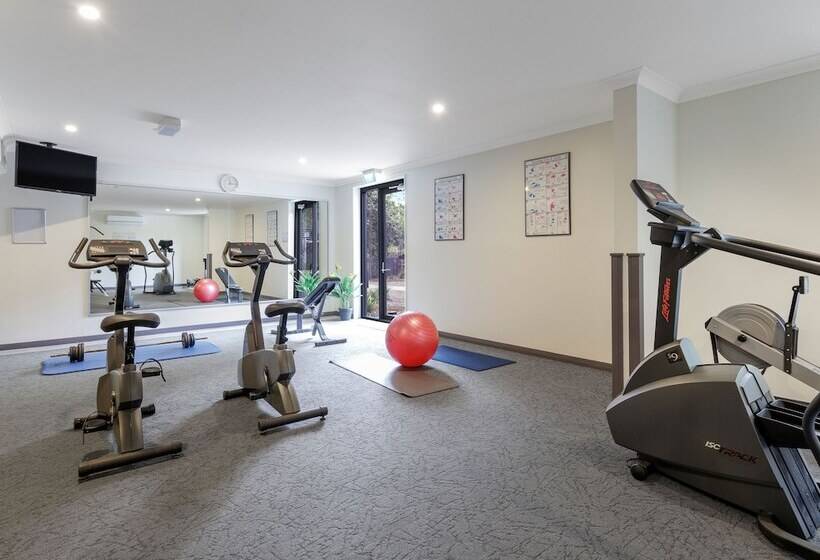 Oaks Sydney North Ryde Suites