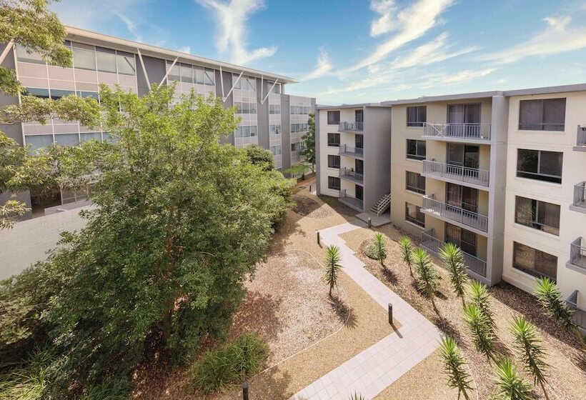 Oaks Sydney North Ryde Suites