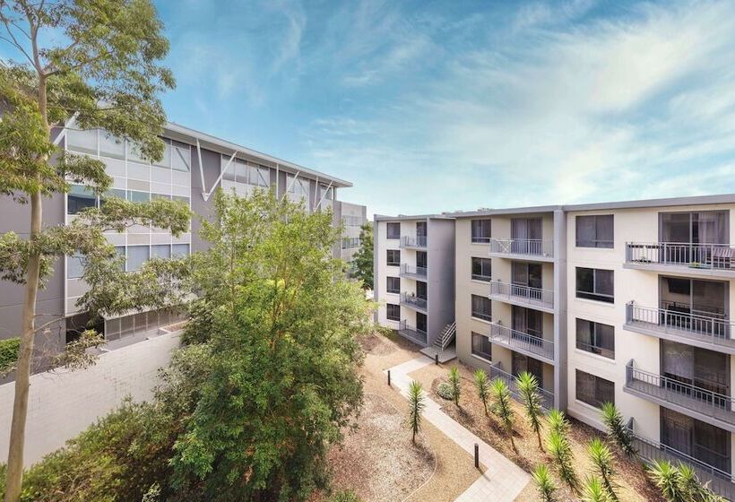 Oaks Sydney North Ryde Suites
