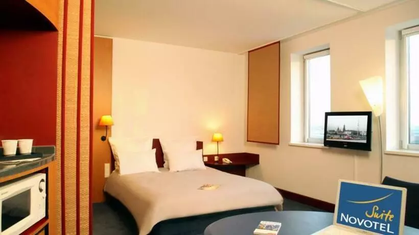 Novotel Suites Hamburg City