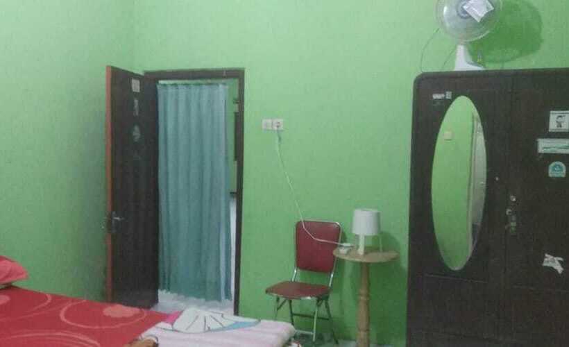 Retkeilymaja Dalem Kakung