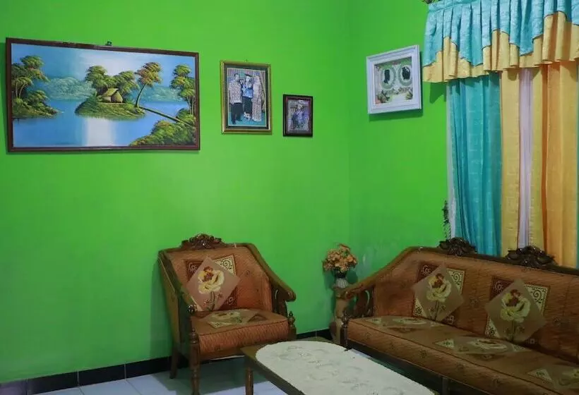 Auberge Hôtelière Dalem Kakung