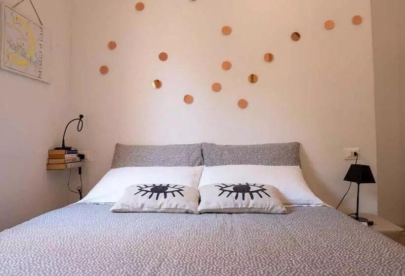 ベッドアンドブレックファースト Maddrigga Di Luna