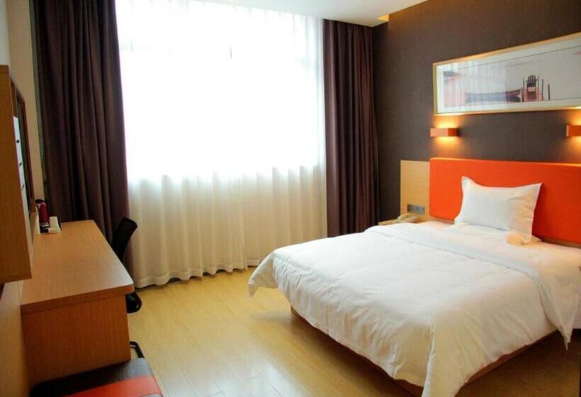 Hotelli 7days Premium Leshan Qianwei Fengye Fortune Center Branch