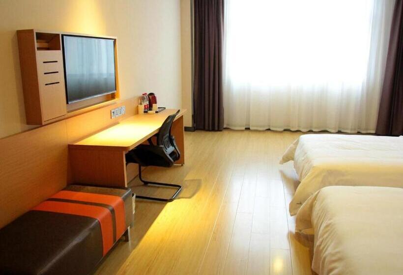 Hotelli 7days Premium Leshan Qianwei Fengye Fortune Center Branch