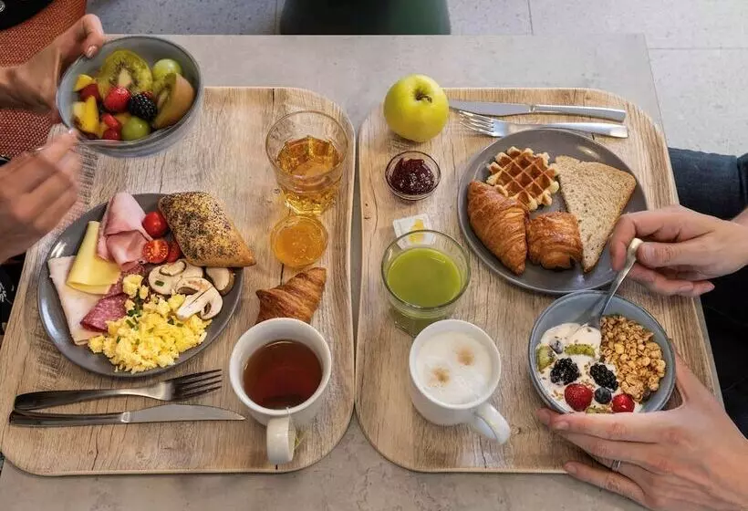 ホテル Adagio Access Brussels Delta