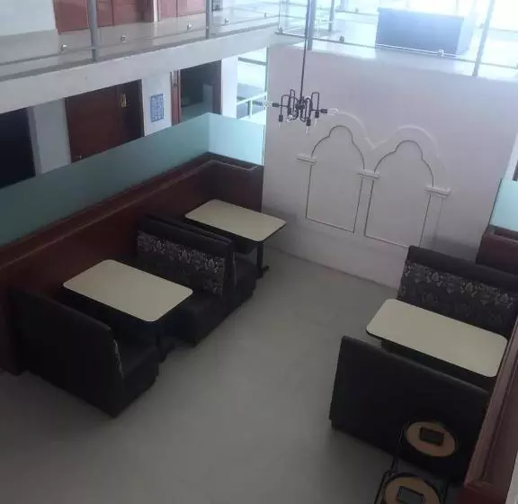 ホテル Malinalli Express