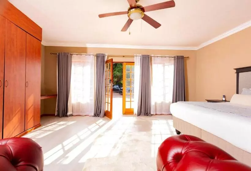 ホテル Mhulu Boutique