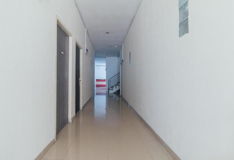 فندق Oyo 1629 Nadine S Home