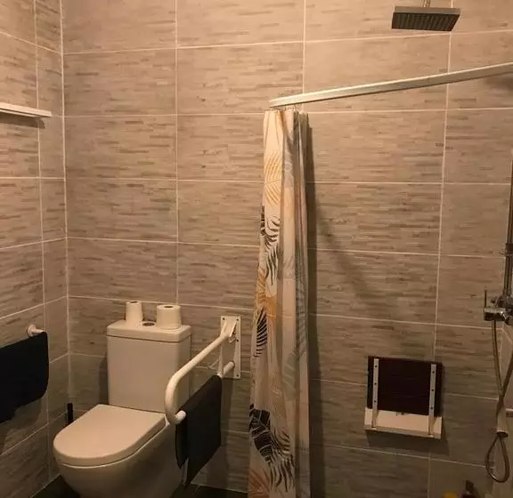 ユースホステル Vinalux