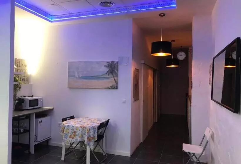 ユースホステル Vinalux