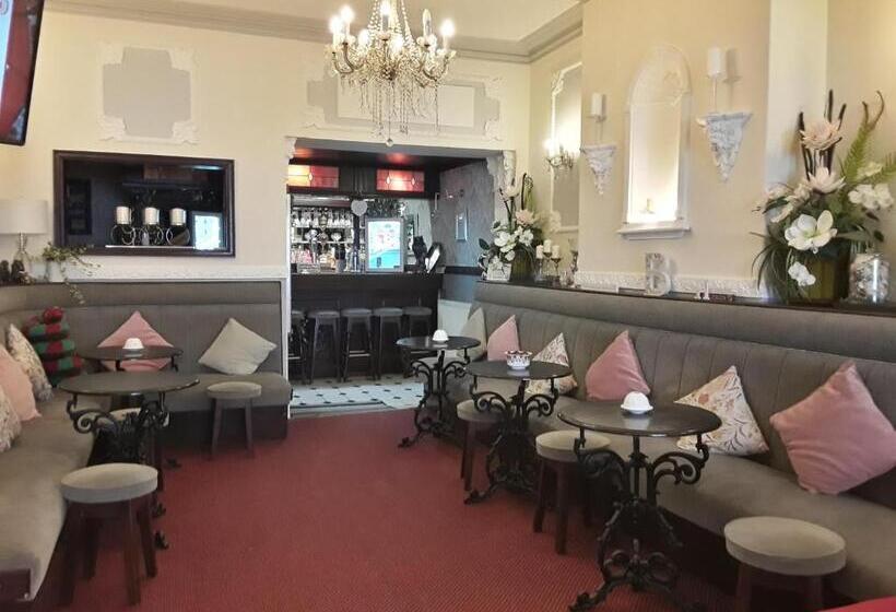 تختخواب و صبحانه Sonora Park