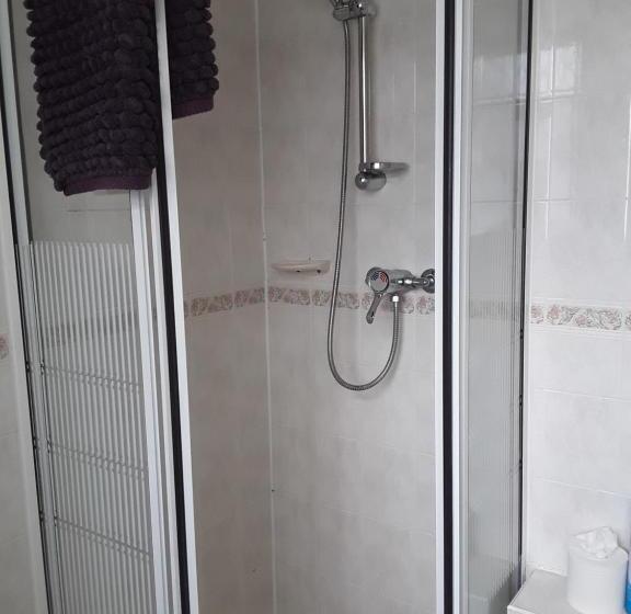 تختخواب و صبحانه Sonora Park