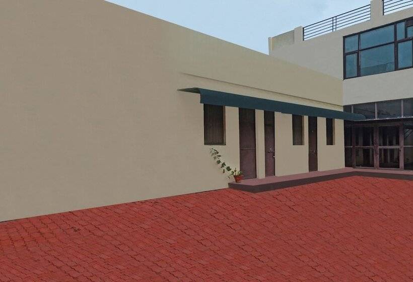 Itsy Hotels Albie Stay Inn