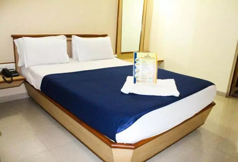 Hôtel Jay International