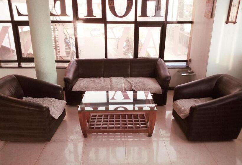 בית מלון כפרי Jay International