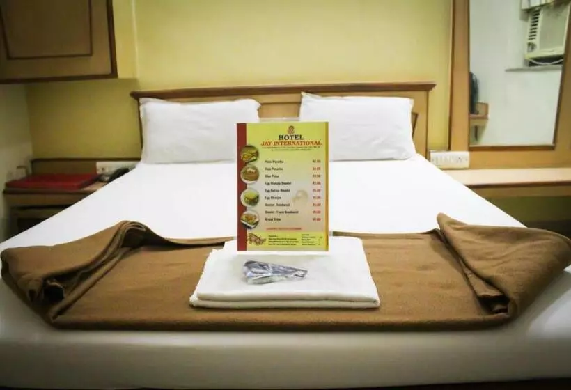 Hôtel Jay International