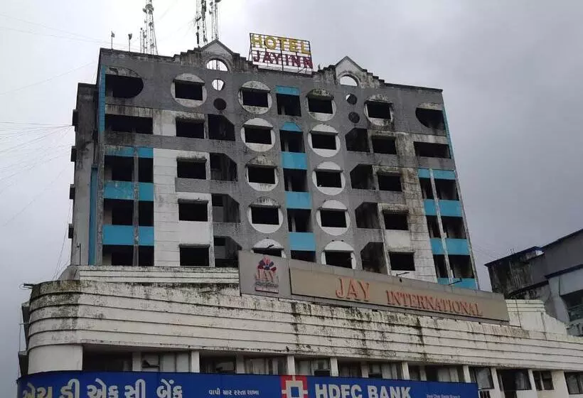 Hôtel Jay International