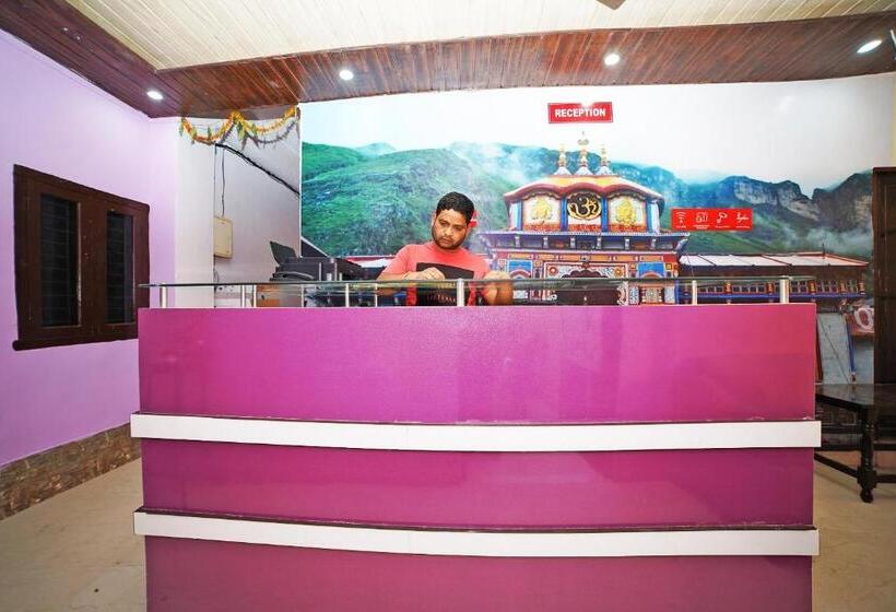 Hotell Oyo 41637 Tanvit Inn