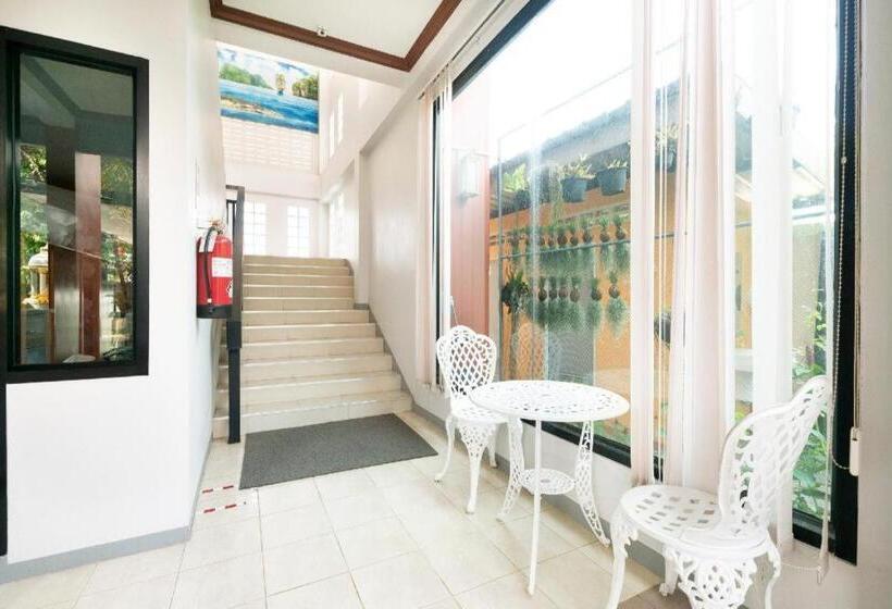 Szálloda Oyo 732 Juthamas