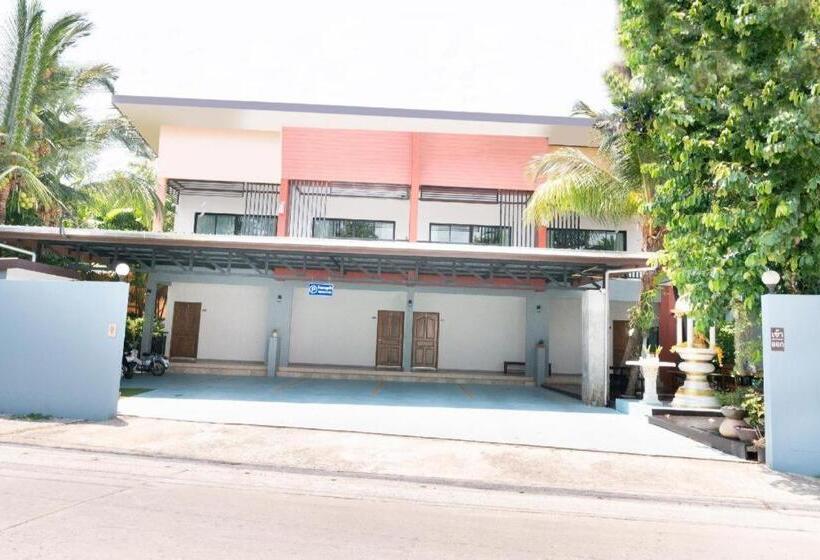 Szálloda Oyo 732 Juthamas