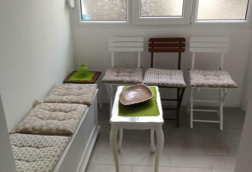 پانسیون Apartman Vukovic