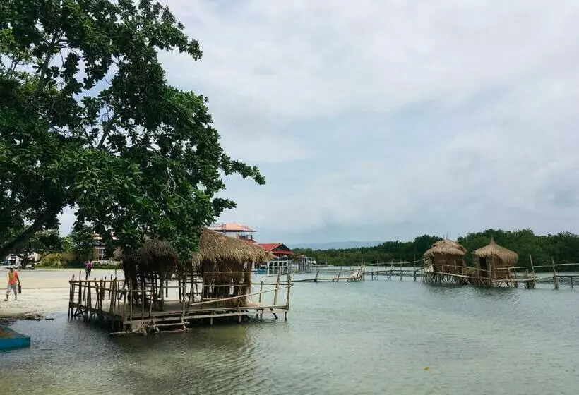 Majatalo Barrio House Mactan