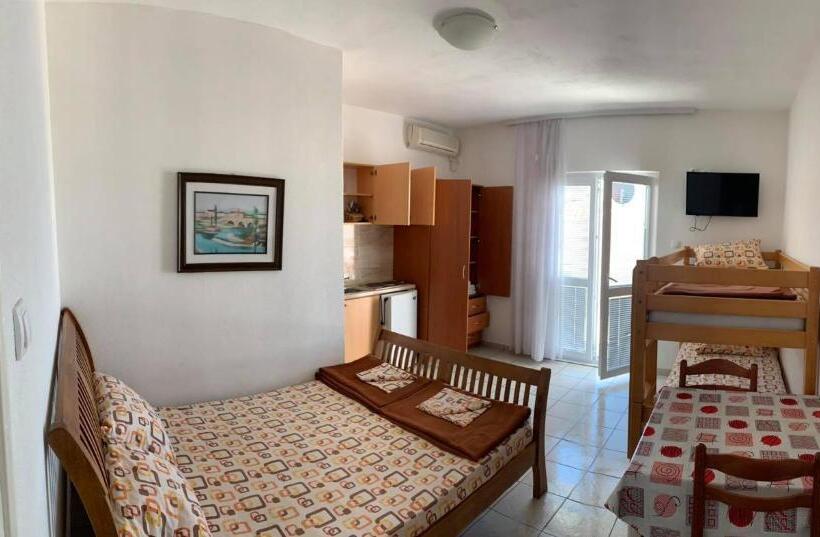 پانسیون Jelić Apartmani