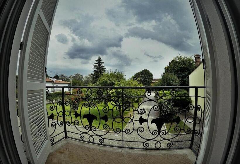 פנסיון L’infinito Residence