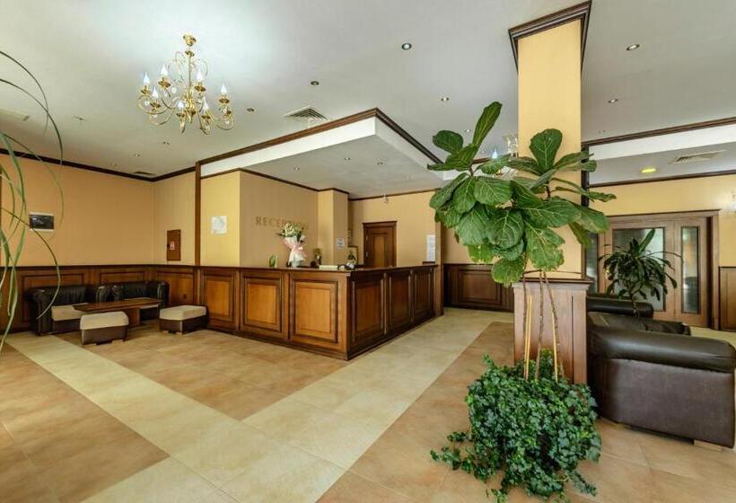 хотел магнолия, Hotel Magnoliya