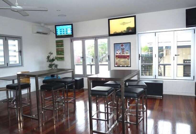 Blackwater Hotel Motel