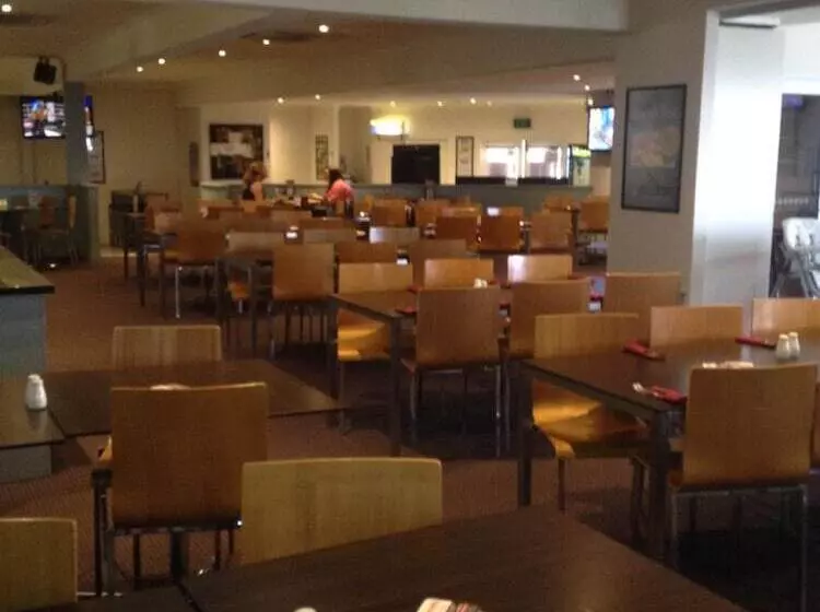 Blackwater Hotel Motel