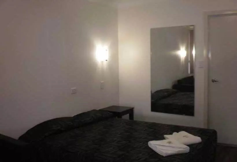 Blackwater Hotel Motel