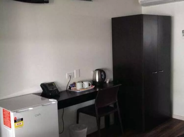 Blackwater Hotel Motel