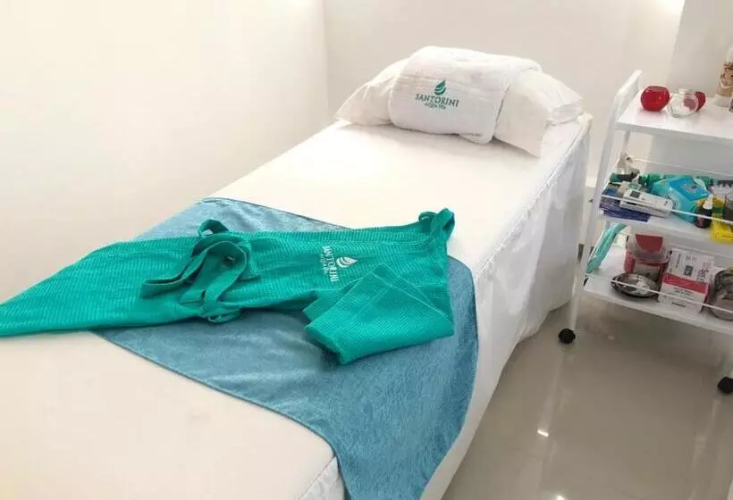 ホテル Aparta Suites La Flora