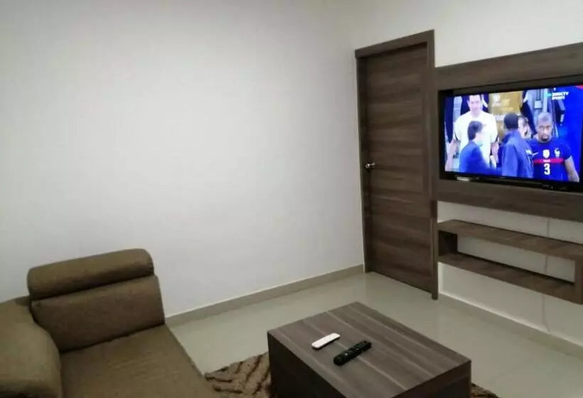 ホテル Aparta Suites La Flora
