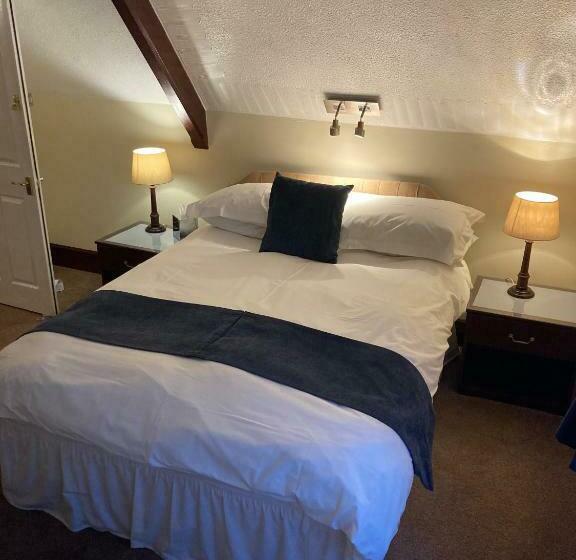 Pensão The Old School House