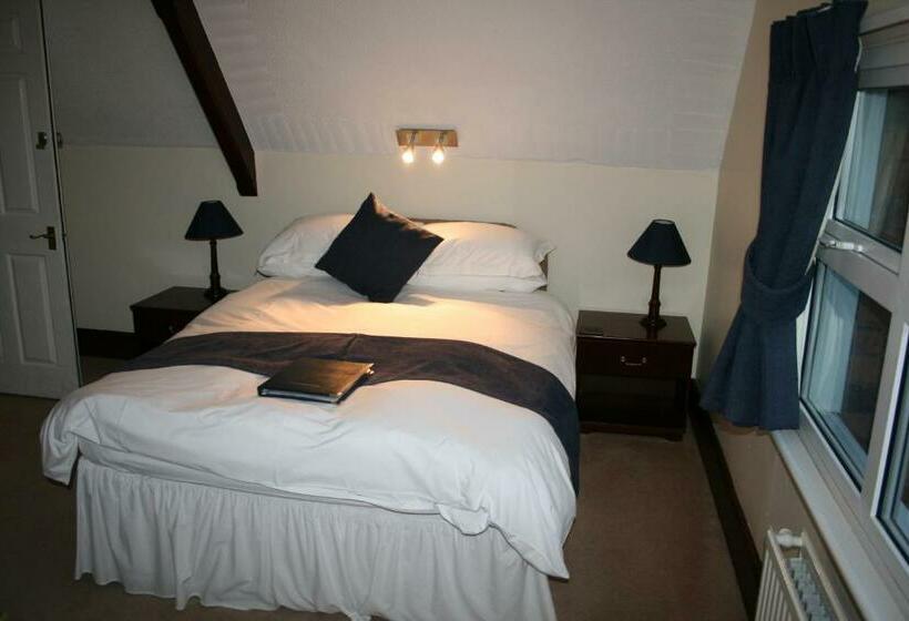 Pensão The Old School House