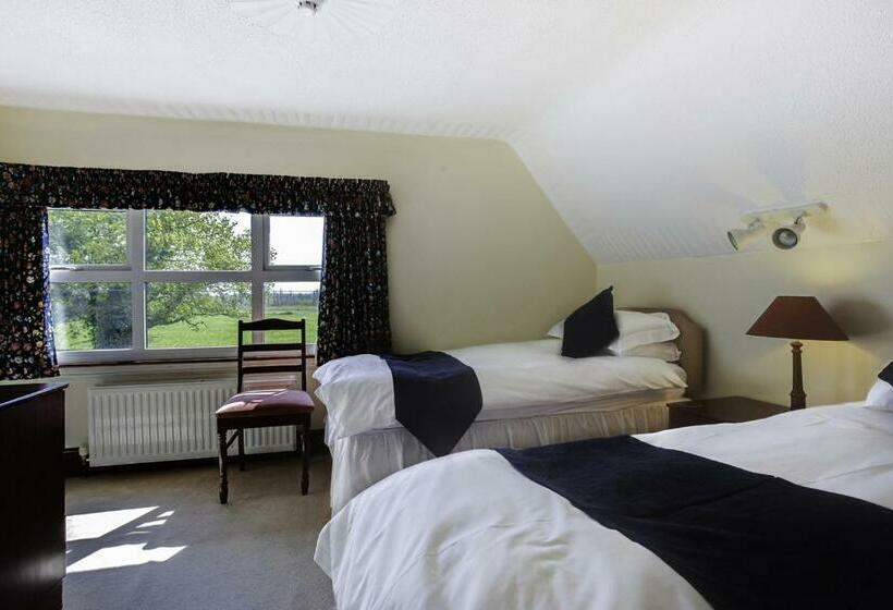 Pensão The Old School House