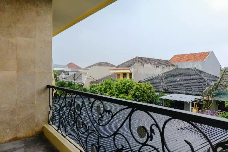 ホテル Omah Cimbar Family Residence