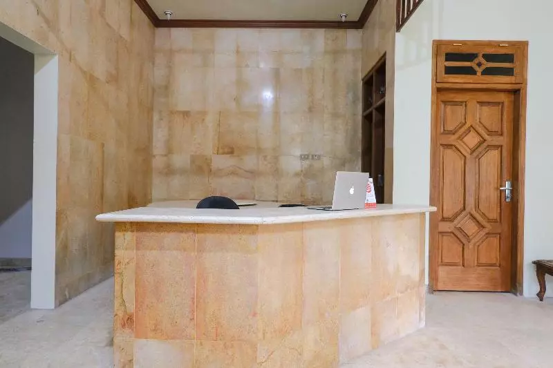 ホテル Omah Cimbar Family Residence