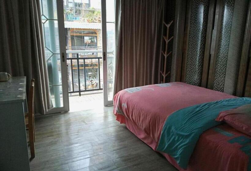 פנסיון Climbers Inn Yangshuo