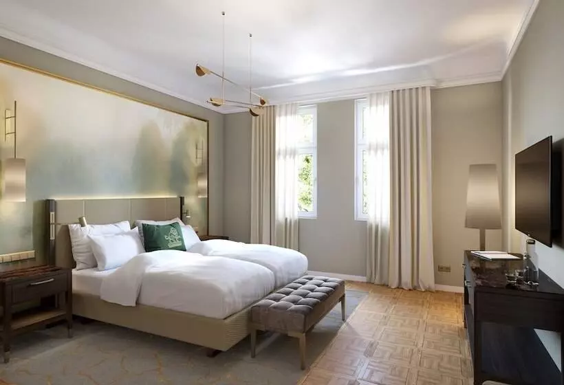 Falkenstein Grand Autograph Collection