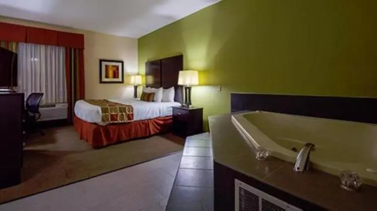 호텔 Best Western Plus Huntersville