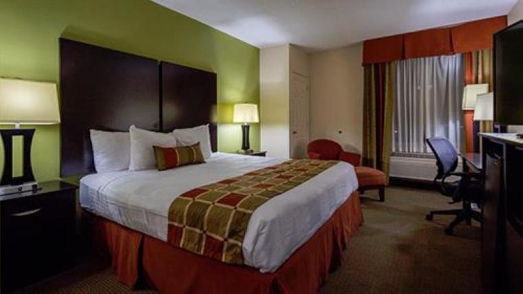 فندق Best Western Plus Huntersville