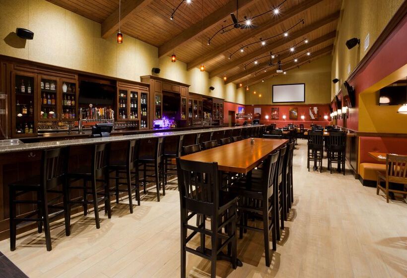 בית מלון כפרי Best Western Plus Willmar