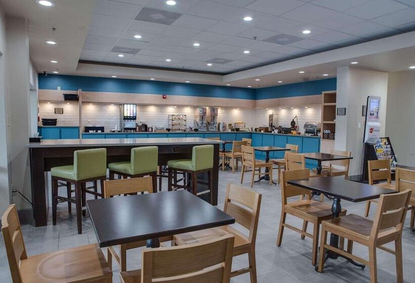 هتل Country Inn & Suites By Radisson, Harlingen, Tx